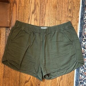 Madewell Olive pull on Shorts